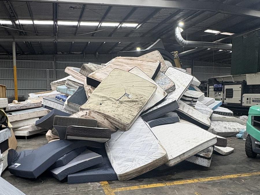 Incoming mattress feedstock